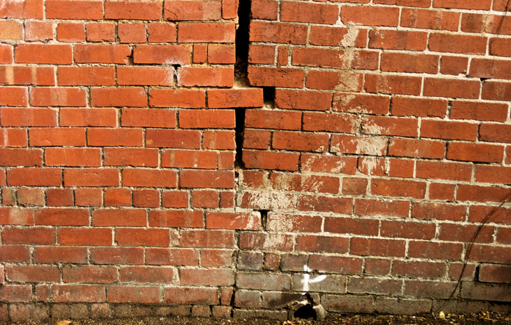 How to Repair Cracks in Masonry